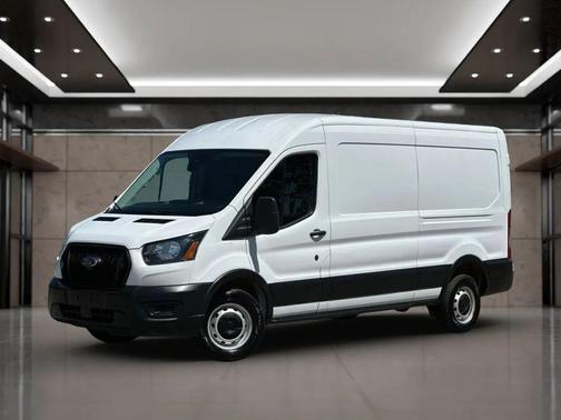Oxford White 2022 Ford Transit-250 Base