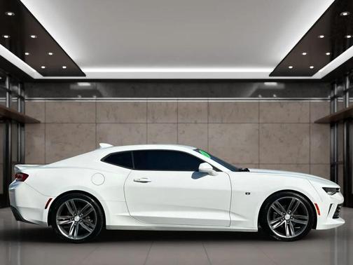 2017 Chevrolet Camaro 1LT