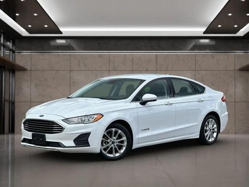 2019 Ford Fusion Hybrid SE