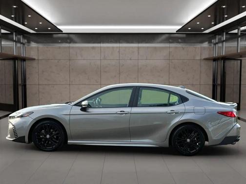 Heavy Metal 2025 Toyota Camry SE