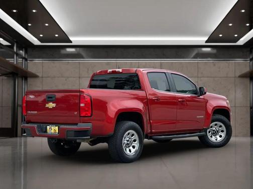 Red 2015 Chevrolet Colorado LT