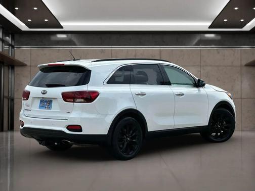 2020 Kia Sorento S