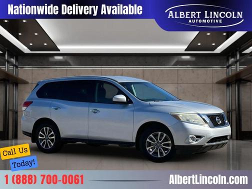 2014 Nissan Pathfinder S