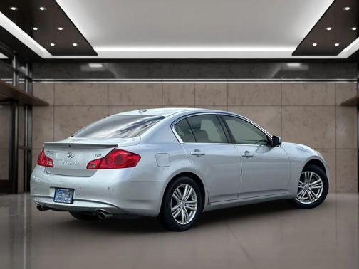 2013 INFINITI G37 Journey