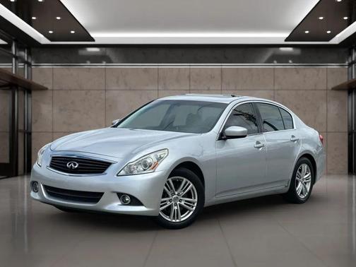 2013 INFINITI G37 Journey