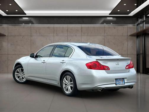 2013 INFINITI G37 Journey