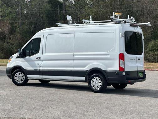 2018 Ford Transit-250 Base