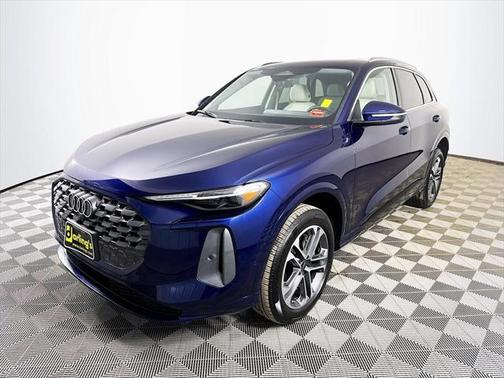 2025 Audi Q5 Premium Plus TFSI quattro S tronic