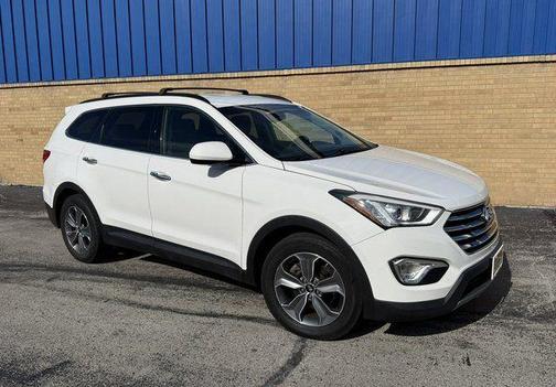 2016 Hyundai SANTA FE SE