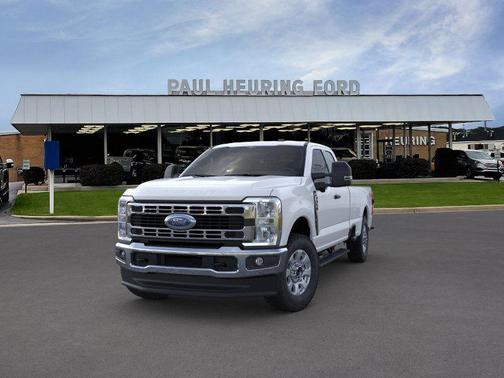 2025 Ford F-350 XLT