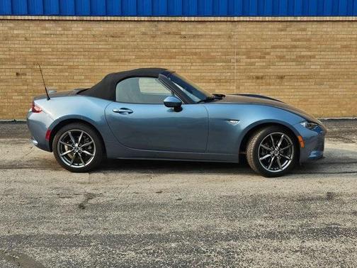 2016 Mazda MX-5 Miata Grand Touring
