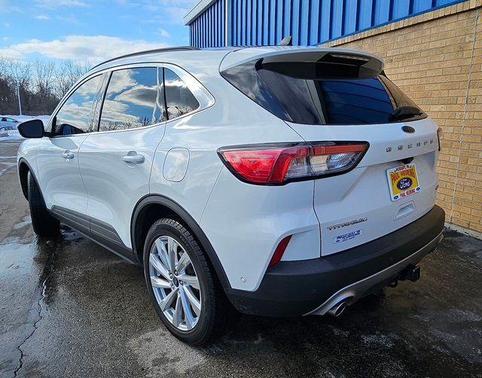 2021 Ford Escape Titanium Hybrid