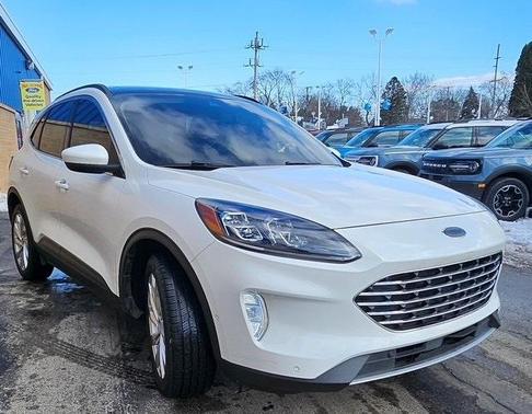 2021 Ford Escape Titanium Hybrid