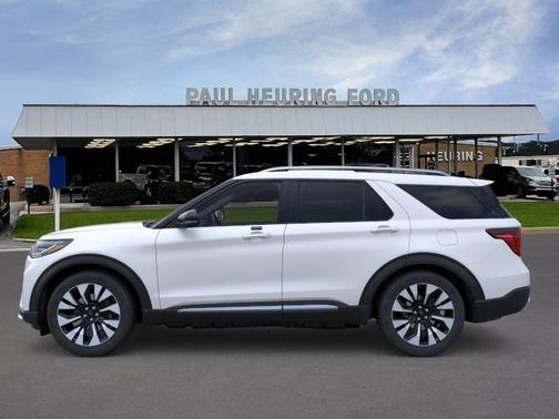 Star White 2026 Ford Explorer Platinum