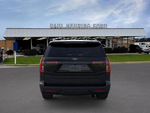 2025 Ford Expedition Tremor