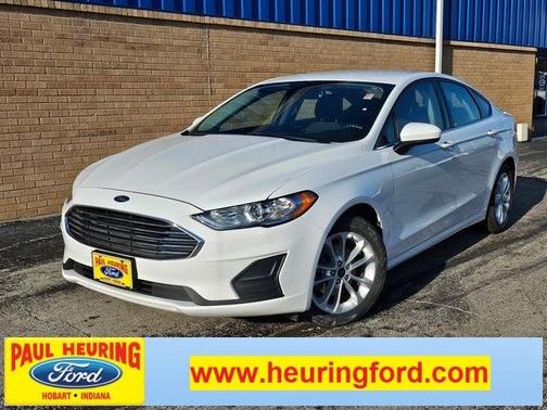 2020 Ford Fusion SE