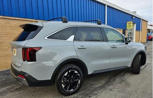 2024 Kia Sorento S