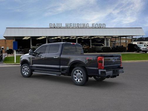 2025 Ford F-350 Lariat Super Duty
