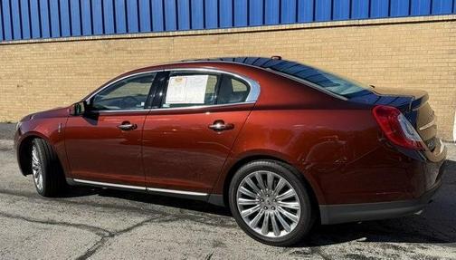 2015 Lincoln MKS Base