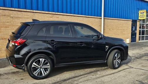 2023 Mitsubishi Outlander Sport 2.0 ES