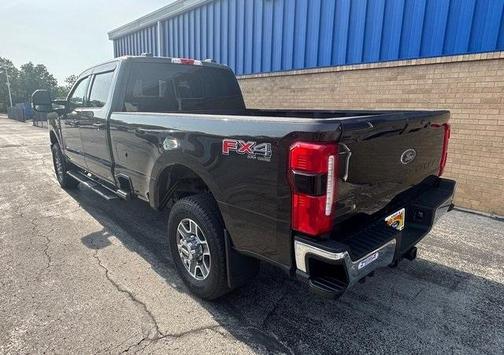 2024 Ford F-350 Lariat Super Duty