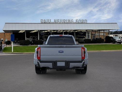 2026 Ford F-450 Lariat