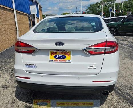2020 Ford Fusion SE