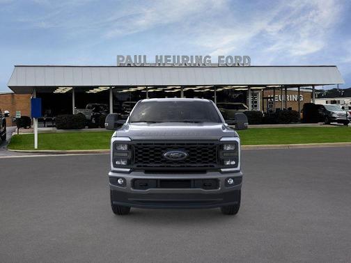 2025 Ford F-350 XLT