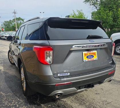 Gray Metallic 2023 Ford Explorer Limited