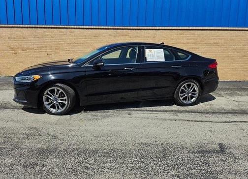 2020 Ford Fusion SEL