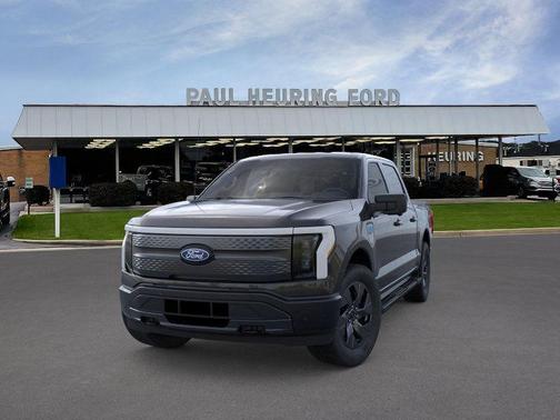 2025 Ford F-150 Lightning Flash