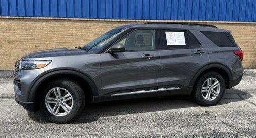 Gray Metallic 2021 Ford Explorer XLT