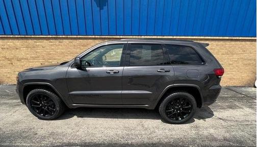 2018 Jeep Grand Cherokee Altitude