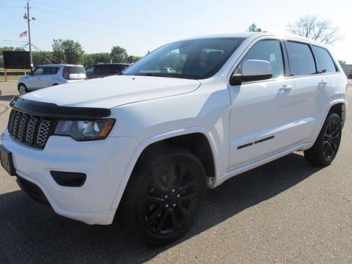 2017 Jeep Grand Cherokee Altitude