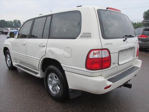 2001 Lexus LX 470 Base