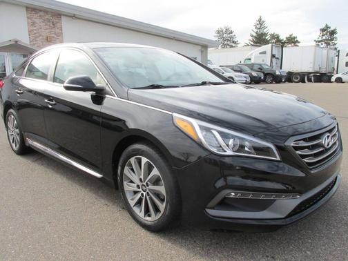2015 Hyundai SONATA Sport