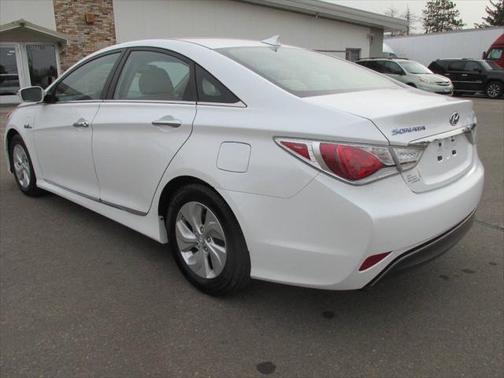 2015 Hyundai SONATA Hybrid Base