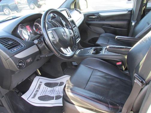 2015 Dodge Grand Caravan R/T