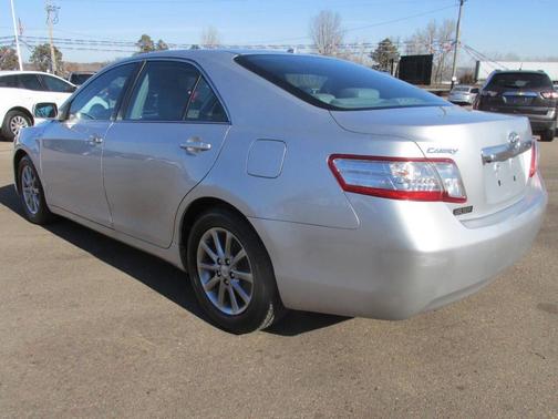 2011 Toyota Camry Hybrid SE
