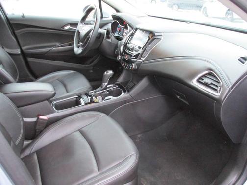 2017 Chevrolet Cruze Premier