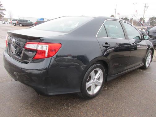 2014 Toyota Camry SE Sport