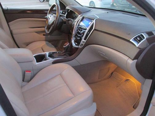 2016 Cadillac SRX Luxury Collection