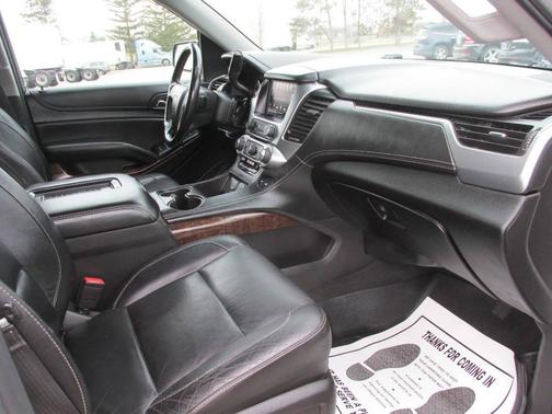2016 Chevrolet Suburban LT