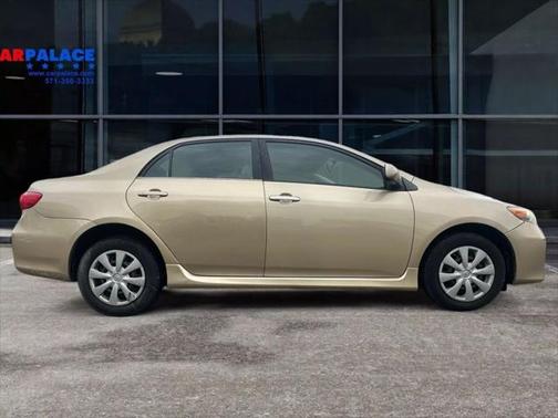 2011 Toyota Corolla LE