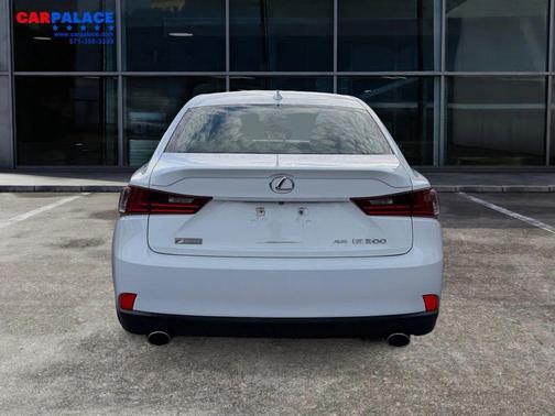 2016 Lexus IS 300 Base