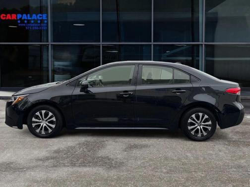 2021 Toyota Corolla Hybrid SE