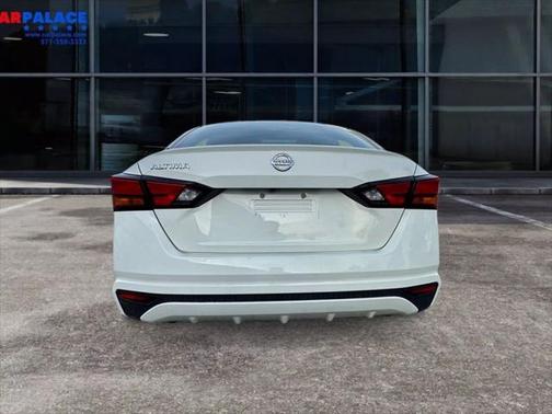 2022 Nissan Altima S FWD
