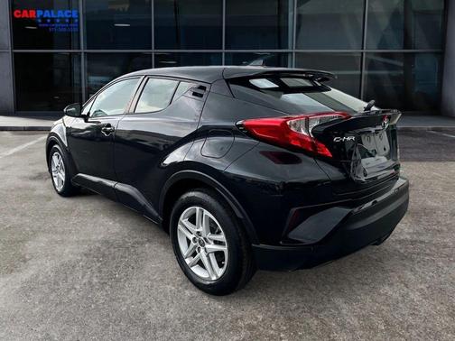 2021 Toyota C-HR LE
