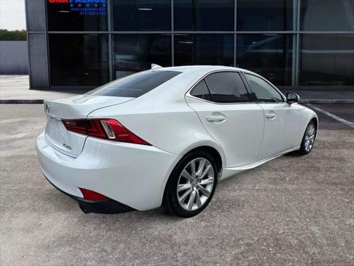 2015 Lexus IS 250 Crafted Line