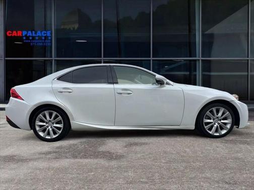 2015 Lexus IS 250 Crafted Line